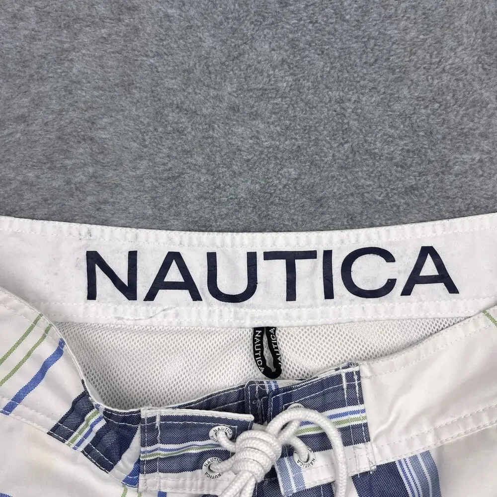 Nautica swim trunks‎ blue white lined size 34